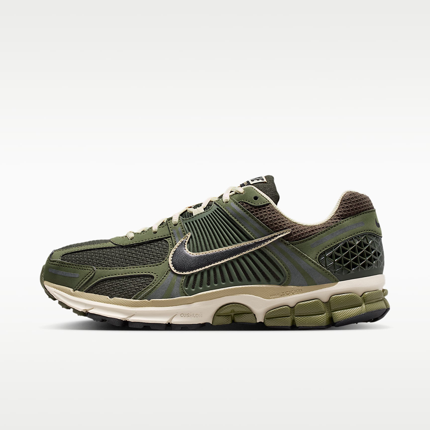 NIKE公式】ナイキ ズーム ボメロ 5 SE メンズシューズ.オンライン